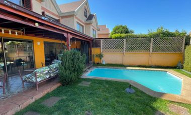 SE VENDE LINDA CASA EN CONDOMINIO 187 M2 DORMITORIOS 5 PISCINA UF 16.700