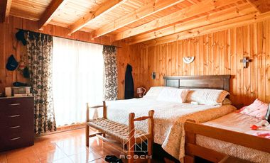 Casa con brazo hotelero 19 dormitorios