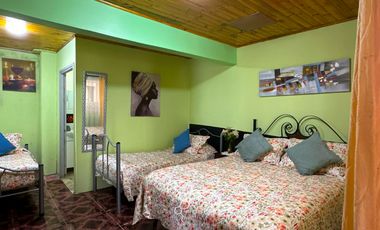 Oportunidad Casa Sólida con destino comercial