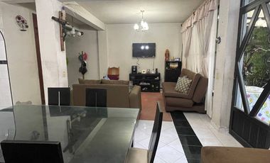 Casa con 6 recámaras en Reforma Política, Iztapalapa