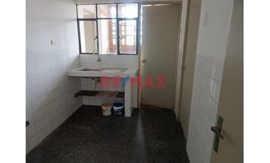 Alquiler De Dpto. 7Mo Piso