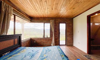 Casa con terreno en venta en Malacatos