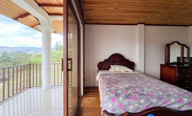 Casa con terreno en venta en Malacatos