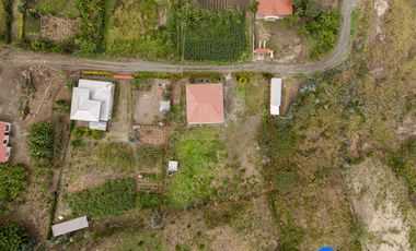 Casa con terreno en venta en Malacatos
