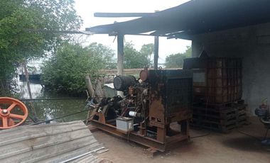 Se vende Camaronera en Isla frente Puerto Bolivar