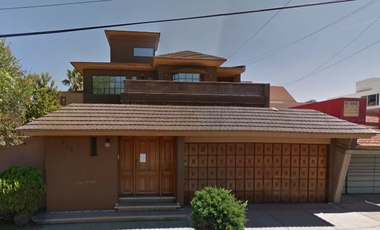 INVIERTE Y GANA!! ENORME CASA DE 500M2 YA ADJUDICADA EN COL LOMAS DE SAN LUIS SLP