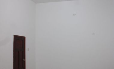 ALQUILER DE LOCAL COMERCIAL EN CENTRO DE MACHALA