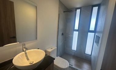 SE VENDE RESIDENCIA - PARQUE SOFIA