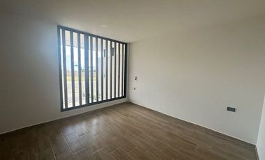 SE VENDE RESIDENCIA - PARQUE SOFIA