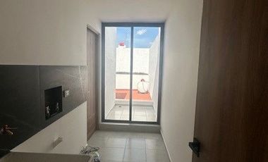 SE VENDE RESIDENCIA - PARQUE SOFIA