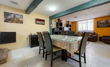 Casa en Venta, Col. Pedregal de Sto. Domingo. Coyoacán, Ciudad de México