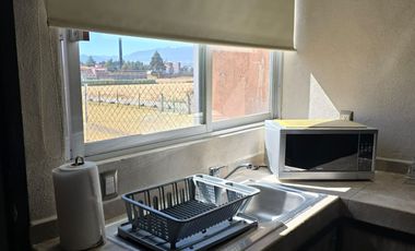 CASA AMUEBLADA EN RENTA EN METEPEC