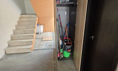 CASA AMUEBLADA EN RENTA EN METEPEC
