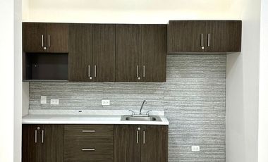 Bonito Edificio de Oficinas Col Villa de San Miguel, Guadalupe