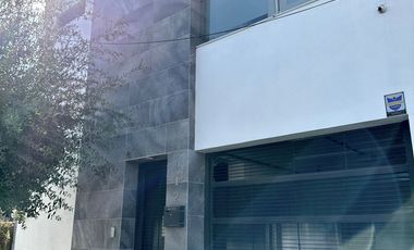 Bonito Edificio de Oficinas Col Villa de San Miguel, Guadalupe