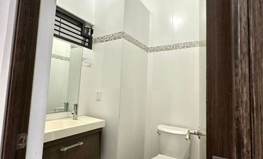 Bonito Edificio de Oficinas Col Villa de San Miguel, Guadalupe