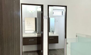 Bonito Edificio de Oficinas Col Villa de San Miguel, Guadalupe