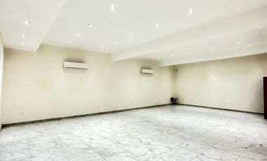 Bonito Edificio de Oficinas Col Villa de San Miguel, Guadalupe