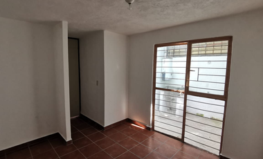 CASA A LA VENTA EN SANTA CRUZ DEL VALLE, TLAQUEPAQUE