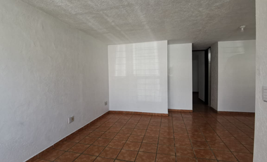 CASA A LA VENTA EN SANTA CRUZ DEL VALLE, TLAQUEPAQUE