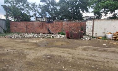 Arriendo terreno con galpon