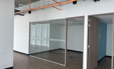 RENTA Todo 1 Piso en Torre Exertia para tus Oficinas en Boca del rio,Veracruz con la mejor vista y ubicacion