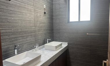 EXCLUSIVA  CASA EN VENTA, MODERNA CASA AMPLIA CON EXCELENTE UBICACIÓN EN LA EXCLUSIVA ZONA RESIDENCIAL DE METEPEC