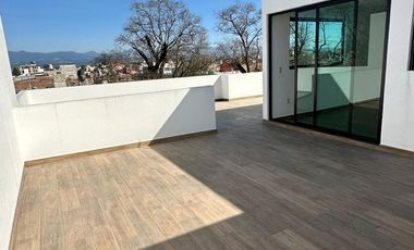 EXCLUSIVA  CASA EN VENTA, MODERNA CASA AMPLIA CON EXCELENTE UBICACIÓN EN LA EXCLUSIVA ZONA RESIDENCIAL DE METEPEC