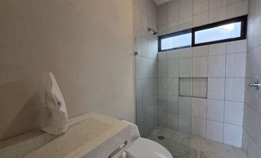 SE VENDE CASA EN Fraccionamiento Lomas de la Rioja, Veracruz, México