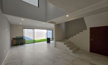 SE VENDE CASA EN Fraccionamiento Lomas de la Rioja, Veracruz, México