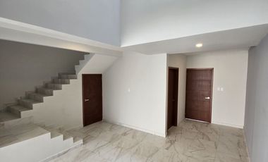 SE VENDE CASA EN Fraccionamiento Lomas de la Rioja, Veracruz, México