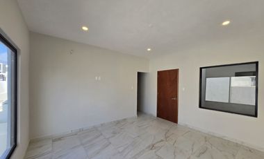 SE VENDE CASA EN Fraccionamiento Lomas de la Rioja, Veracruz, México