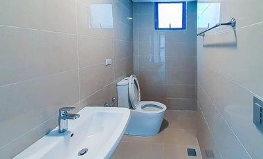 Brand New 1 bedroom condo for sale in 38th Park Avenue