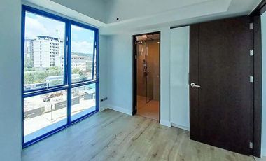 Brand New 1 bedroom condo for sale in 38th Park Avenue