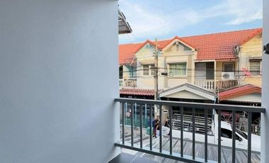 บ้าน บางใหญ่ บางบัวทอง นนทบุรี หมู่บ้านบัวทองธานี 16 ตร.ว2ห้องนอน2ห้องน้ำ1ห้องครัว1ห้องรับแขก1ที่จอดรถในบ้าน  สายด่วน 081-440---- คุณวา @baanwawa
