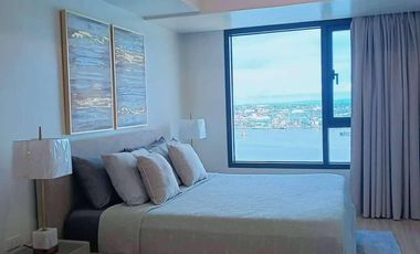 FOR RENT- BRANDNEW AND MODERN 2BR FRONT SEAVIEW IN MANDANI BAY, MANDAUE CEBU.