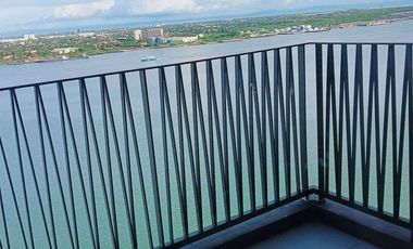 FOR RENT- BRANDNEW AND MODERN 2BR FRONT SEAVIEW IN MANDANI BAY, MANDAUE CEBU.