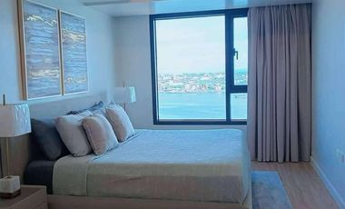 FOR RENT- BRANDNEW AND MODERN 2BR FRONT SEAVIEW IN MANDANI BAY, MANDAUE CEBU.