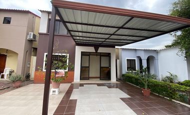 Venta de casa en Urbanización Villa Club etapa Hermes