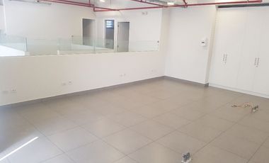 Vendo Oficina en Santa Catalina, La VIctoria