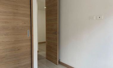 47833 Apartamento en arriendo en el sector La Florida, Sabaneta