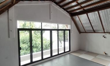 FOR SALE/RENT Renovated 2BR Townhouse in Ecology Village 3, Makati City - OBSH113