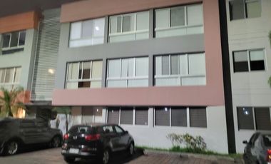 Venta departamento Samborondon km 4. cerca de plaza Batan , Mocoli Golf