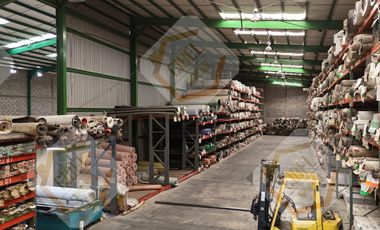Bodega comercial en renta sobre Lázaro Cárdenas