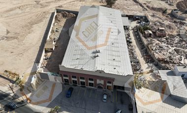 Bodega comercial en renta sobre Lázaro Cárdenas