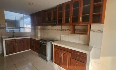 VENTA DEPARTAMENTO - COMAS (URB. BELLO HORIZONTE)