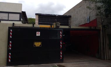 VENTA-CASA-GALPÓN TACUARI 8200