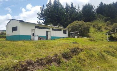 SE VENDE DE OPORTUNIDAD HERMOSA HACIENDA AGRICOLA 678 HAS. LATACUNGA – COTOPAXI – ECUADOR