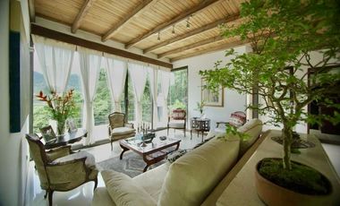 VENTA DE HERMOSA CASA CAMPESTRE EN DAPA ID 777
