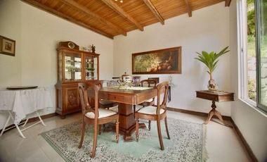 VENTA DE HERMOSA CASA CAMPESTRE EN DAPA ID 777